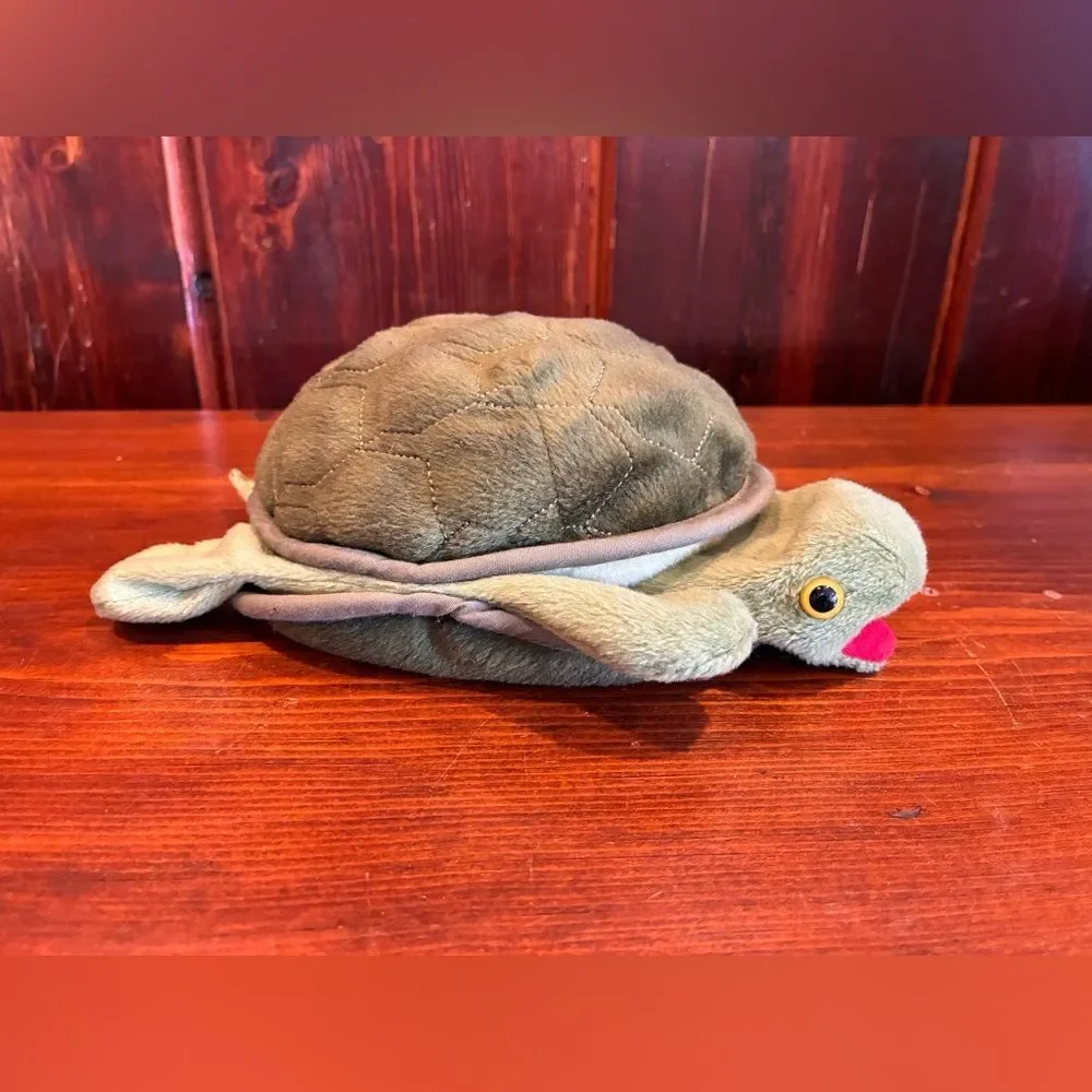 FOLKTAILS FOLKMANIS HAND PUPPET BABY GREEN TURTLE PLUSH/STUFFED ANIMAL
